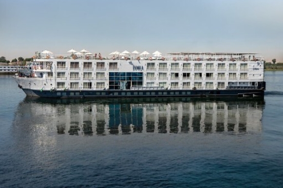 Al Jamila Nile Cruise — Outside View
