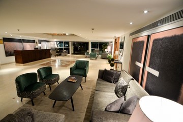 Al Jamila Nile Cruise — Lounge