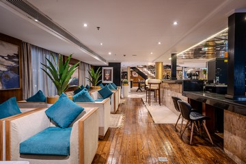 Alessandra Nile Cruise — Reception