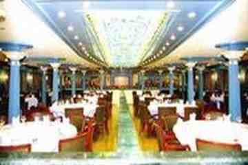 El Fostat Nile Cruise — Restaurant