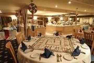 Imperial Nile Cruise — Lounge