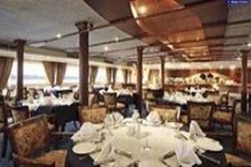 Jasmin Nile Cruise — Restaurant