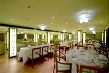 Kon Tiki Nile Cruise — Restaurant