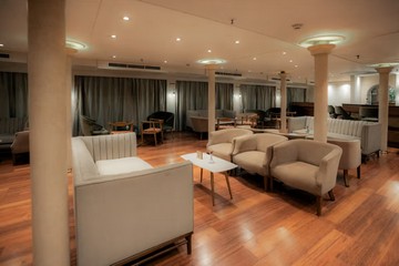 Lady Carol Nile Cruise — Lounge