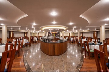 Magic I Nile Cruise — Restaurant