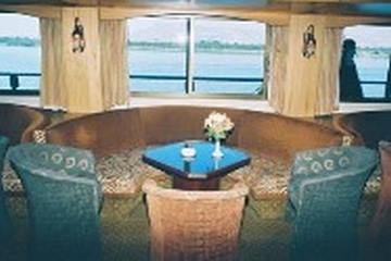 Marquis II Nile Cruise — Lounge