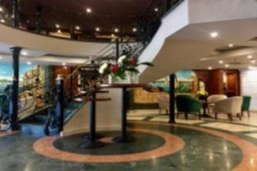 Mirage I Nile Cruise — Reception