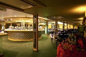 Miss Universe Nile Cruise — Restaurant
