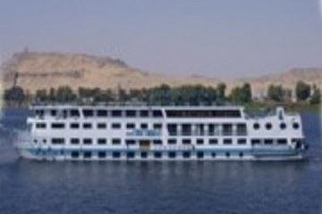 Nile Crocodile Nile Cruise — Sun Deck