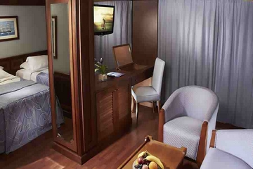 Nile Excellence Nile Cruise — Junior Suite