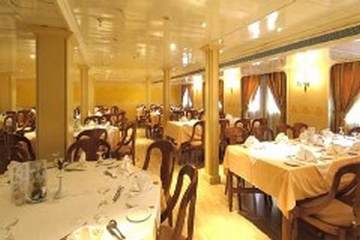 Nile Quest Nile Cruise — Restaurant