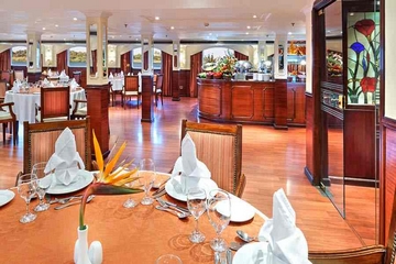 Nile Sapphire Nile Cruise — Lounge