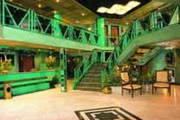 Vittoria Nile Cruise — Reception