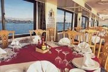 Ramses King Of The Nile Nile Cruise — Restaurant