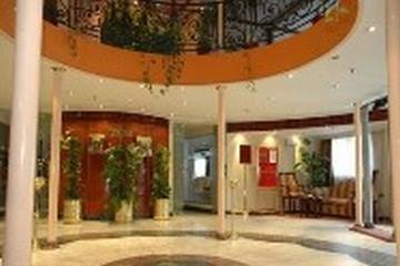 Renaissance Nile Cruise — Reception