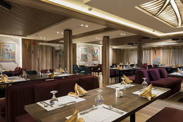 Royal Elite Nile Cruise — Restaurant