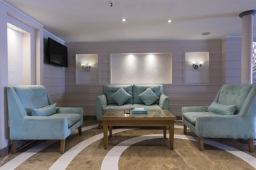 Semiramis I Nile Cruise — Lounge