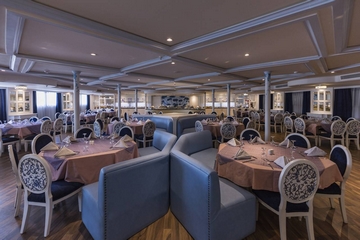Semiramis I Nile Cruise — Restaurant