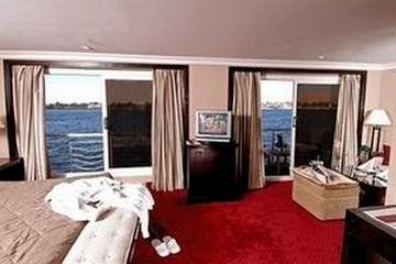 Senator Nile Cruise — Junior Suite