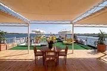 Senator Nile Cruise — Restaurant