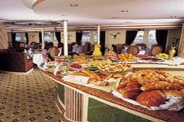 Serenade Nile Cruise — Restaurant
