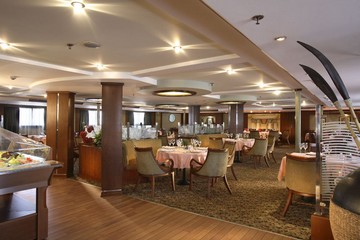 Sonesta Star Goddess Nile Cruise — Lounge