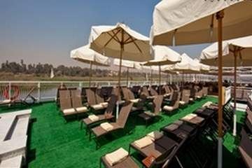 Steigenberger Legacy Nile Cruise — Restaurant